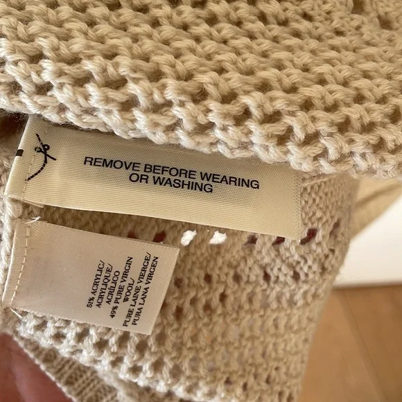 Ann Taylor Wool sweater - Picture 7 of 7